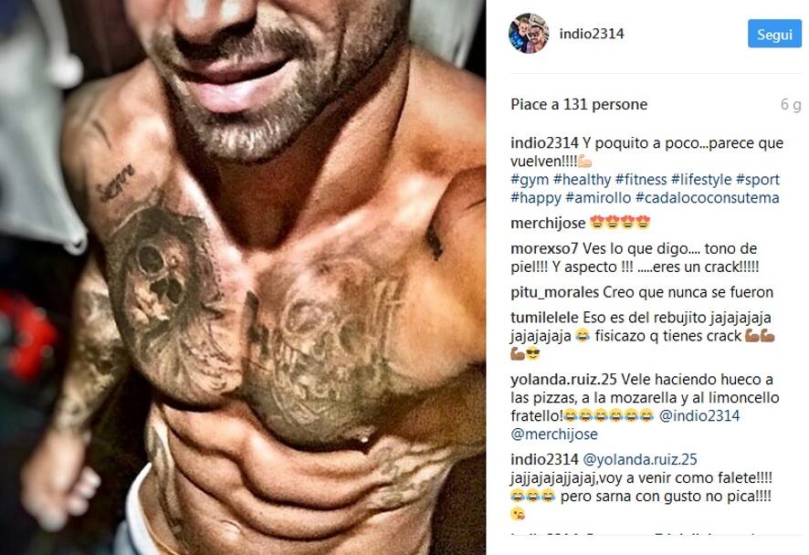 Nato calcisticamente a Siviglia, il nazionale spagnolo Jos Mari era stato prelevato dal Milan per circa 40 miliardi dalle fila dell&#39;Atletico Madrid nel 1999. Ripartito nel 2002 dopo 52 presenze e 5 reti, ha giocato anche al Villarreal e al Betis, prima del ritiro nel 2013. Poi si  dato a palestra e tatuaggi, come testimoniato dalle foto che l&#39;ex attaccante ha pubblicato sul suo profilo Instagram
